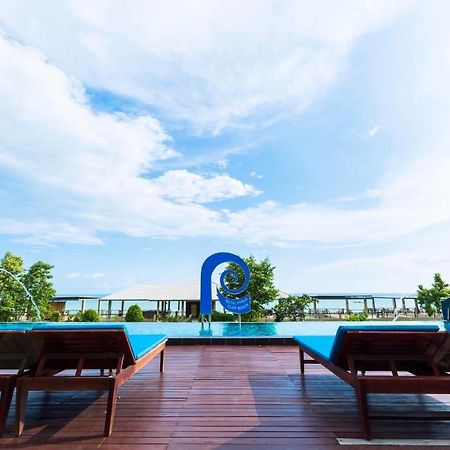 Royal Phala Cliff Beach Resort Ban Chang (Rayong) Exterior foto
