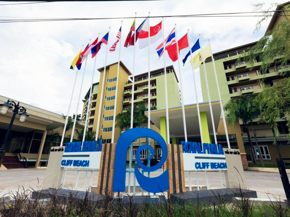 Royal Phala Cliff Beach Resort Ban Chang (Rayong) Exterior foto