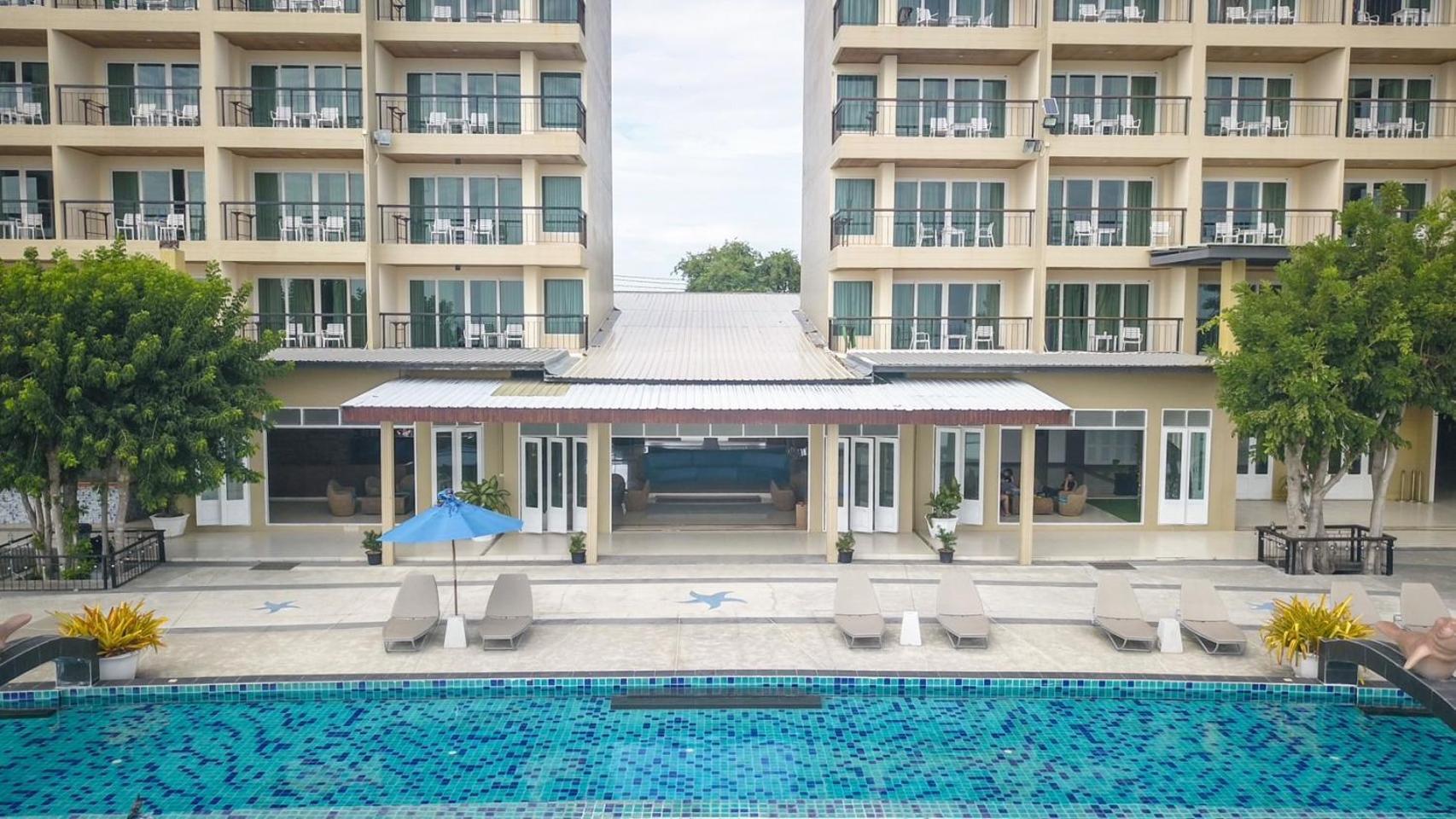 Royal Phala Cliff Beach Resort Ban Chang (Rayong) Exterior foto